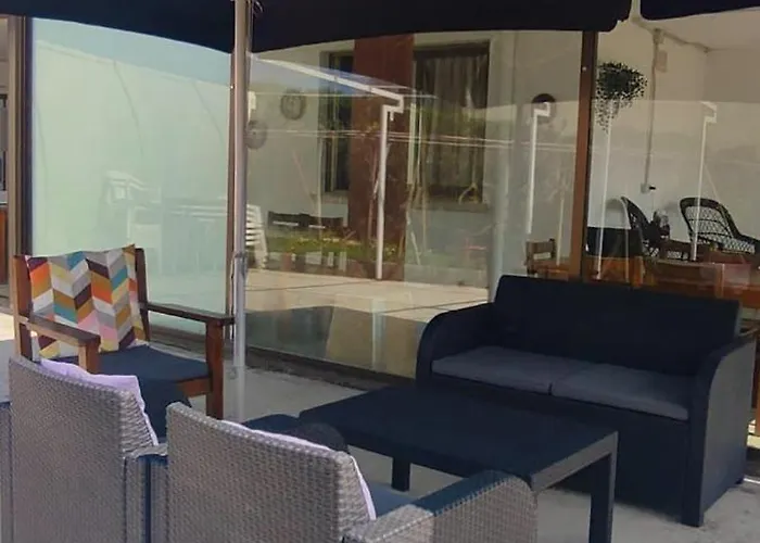 Akarregi-kanpaia De Peregrinos Hostel Getaria